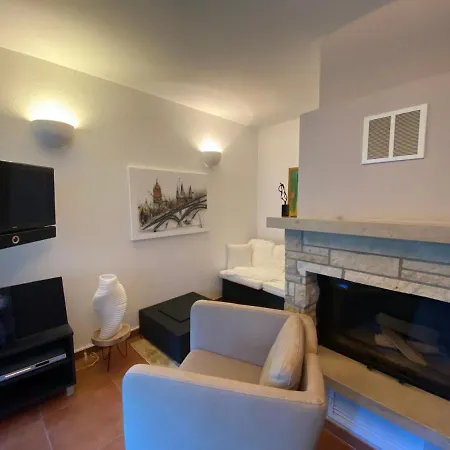 Modernes Alpenapartment Mit Sauna Wintergarten Und Pool Daire Salzburg