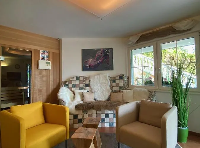 Modernes Alpenapartment Mit Sauna Wintergarten Und Pool